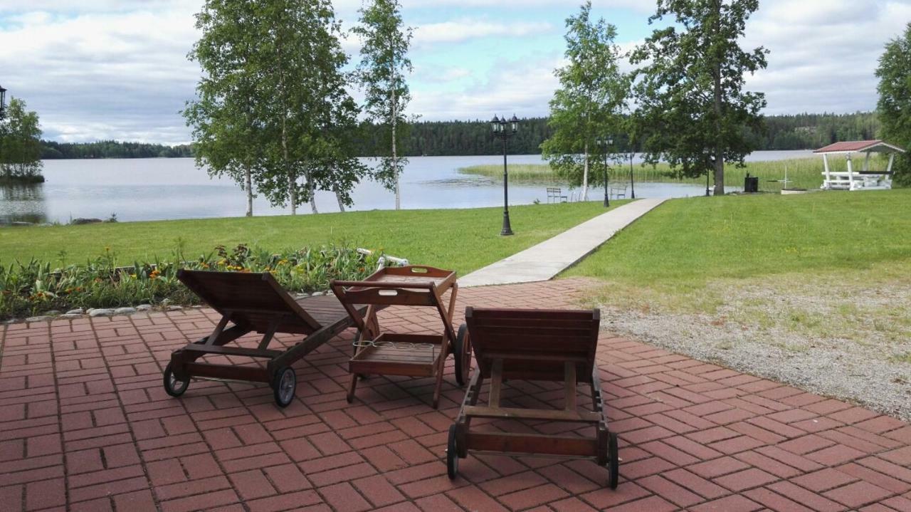 Wonderful Cottage By The Lake Hautjarvi Exterior foto